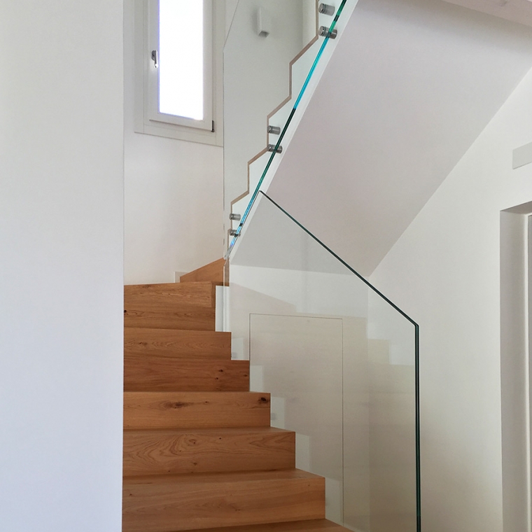 Niero scale e parapetti 11