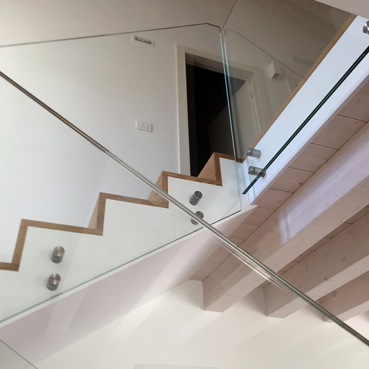 Niero scale e parapetti 12